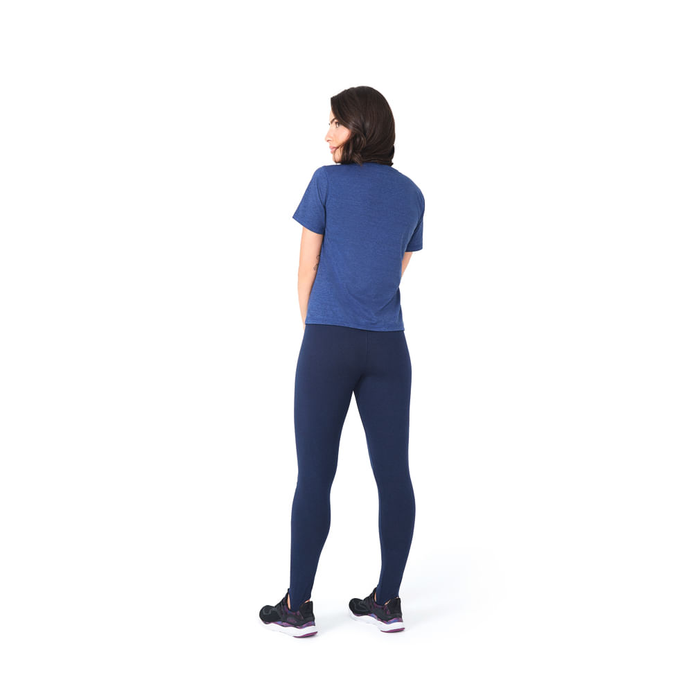 camiseta básica feminina renner