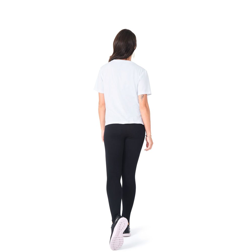 camiseta básica feminina renner