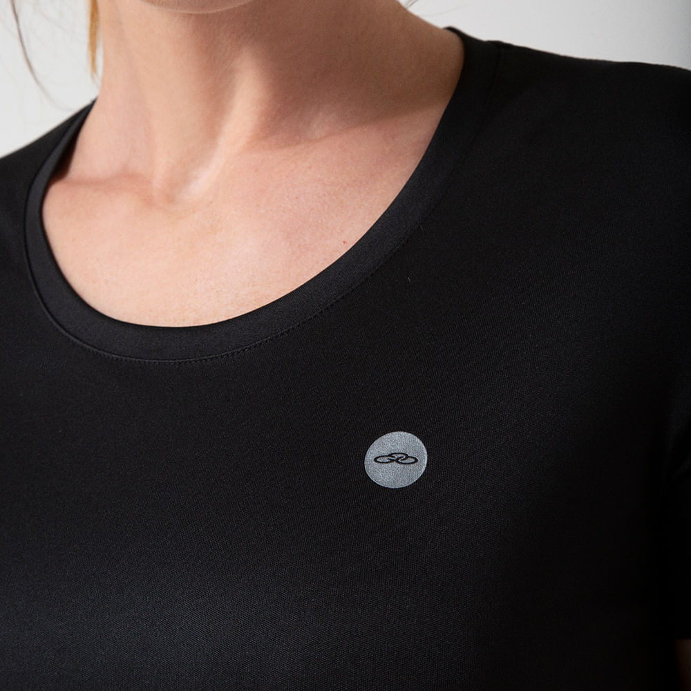 camiseta para treino feminina